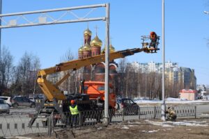 «Горэлектросеть» устанавливает умное освещение на улицах Нижневартовска